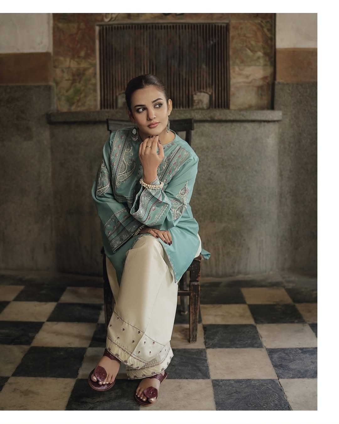 Stylish and Classic Embroidered-2 Piece Suit (ZOK-01701)