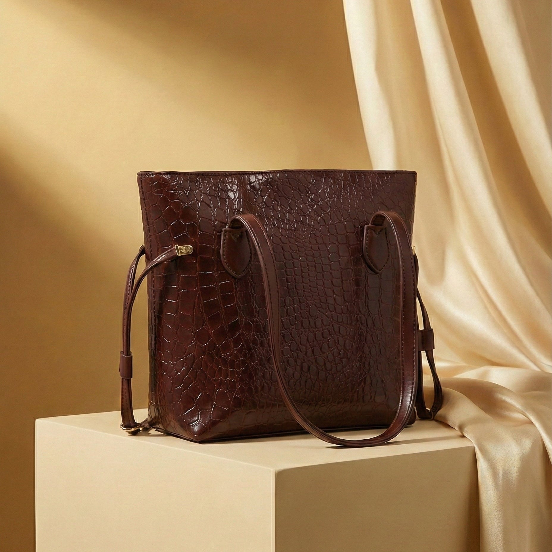 The Royal Croc-Embossed Shoulder Bag