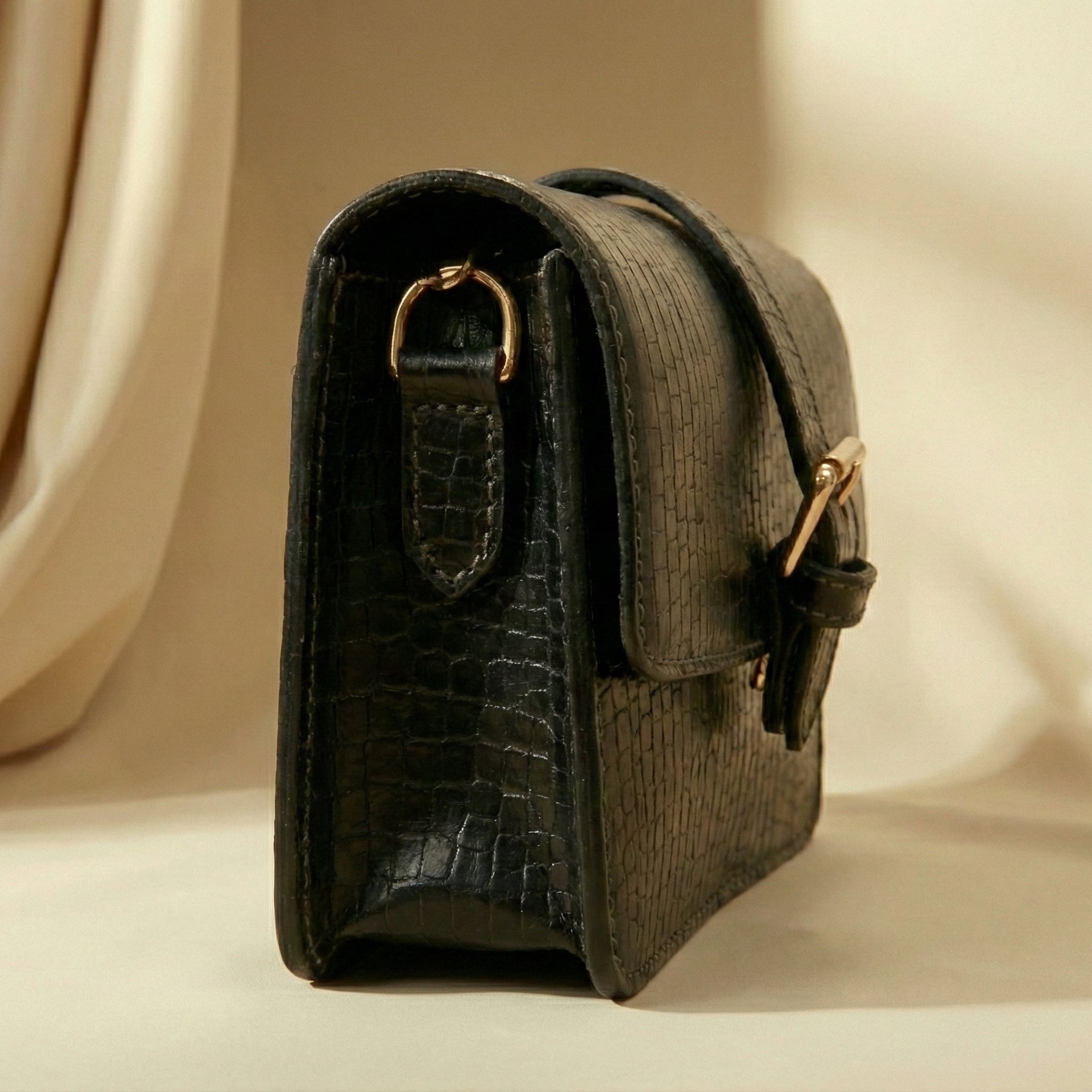 Vintage Croc-Embossed Crossbody Bag