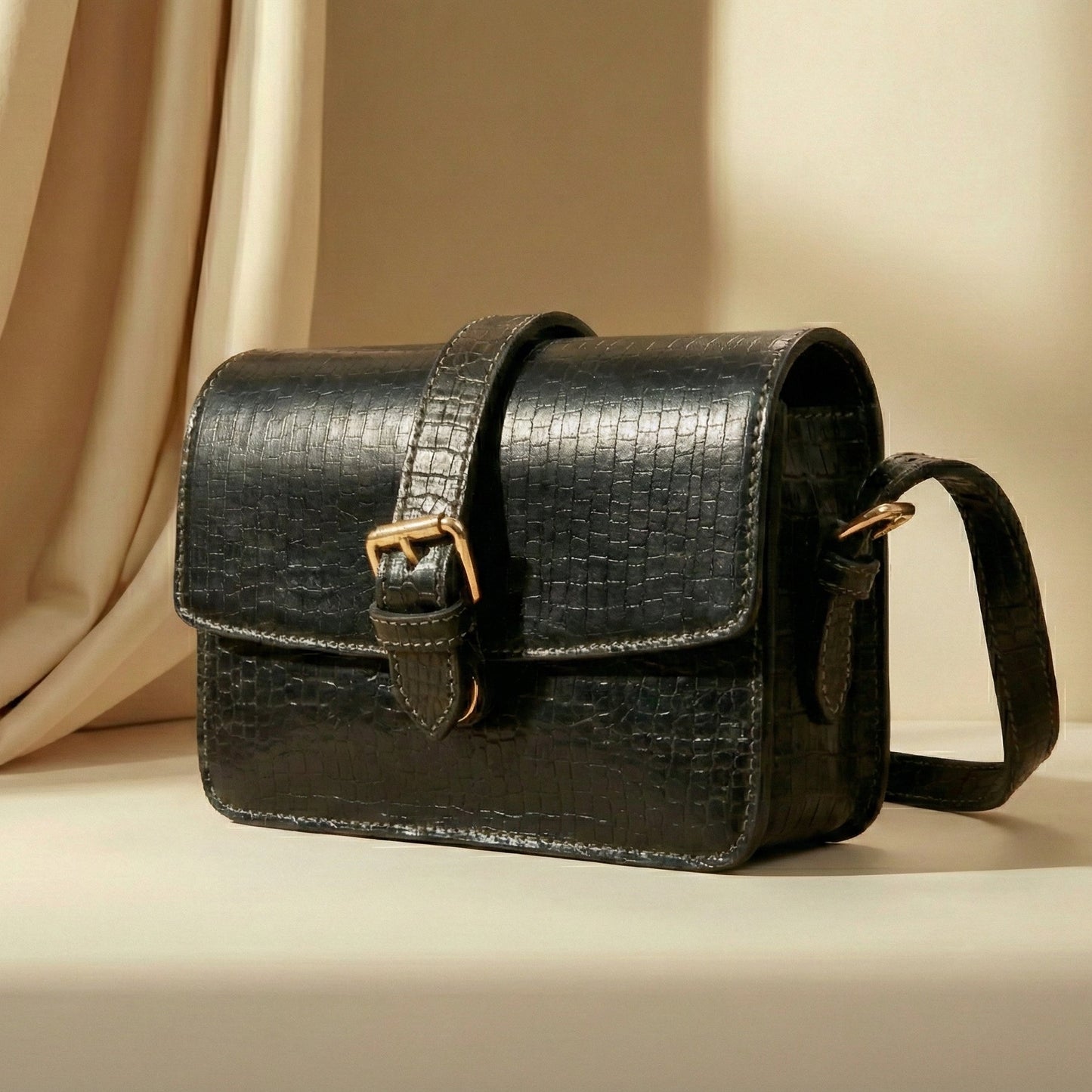 Vintage Croc-Embossed Crossbody Bag