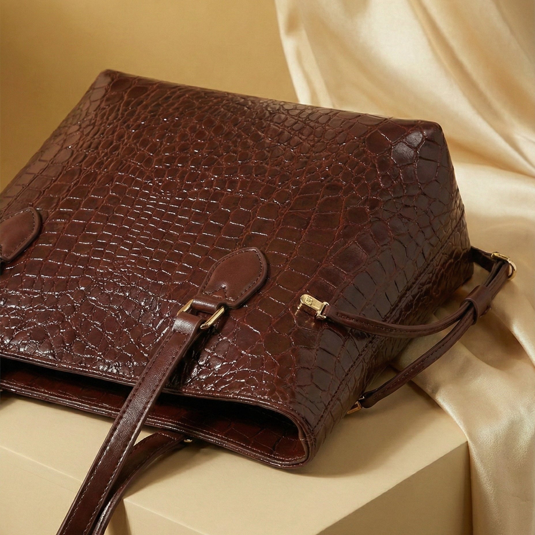 The Royal Croc-Embossed Shoulder Bag