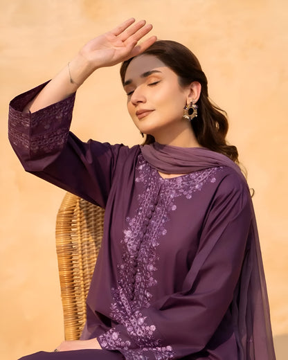 Elegant, Stylish Embroidered-3 Piece Suit (ZOK-01401)