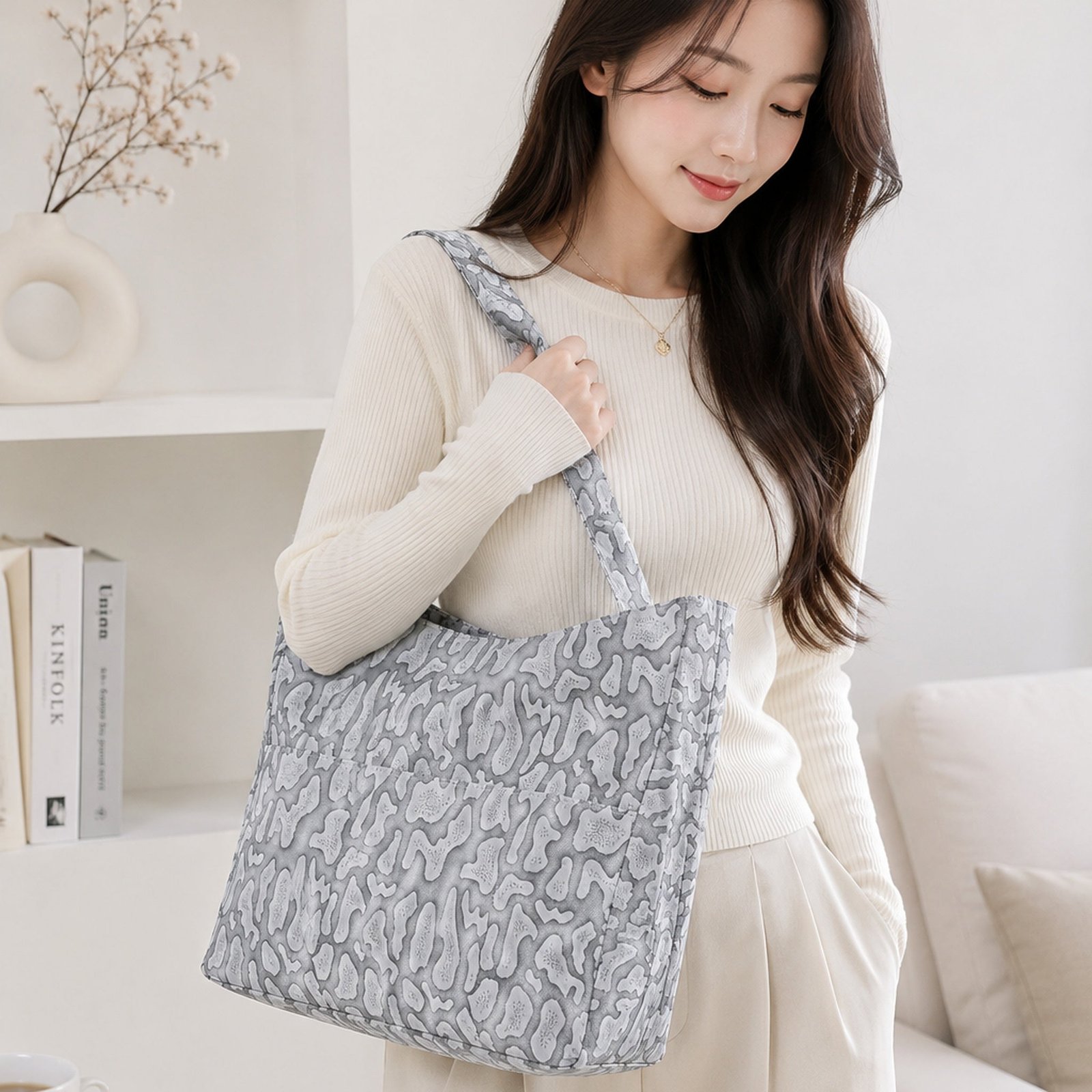 Elegant Grey Textured Tote Bag. - Image 3